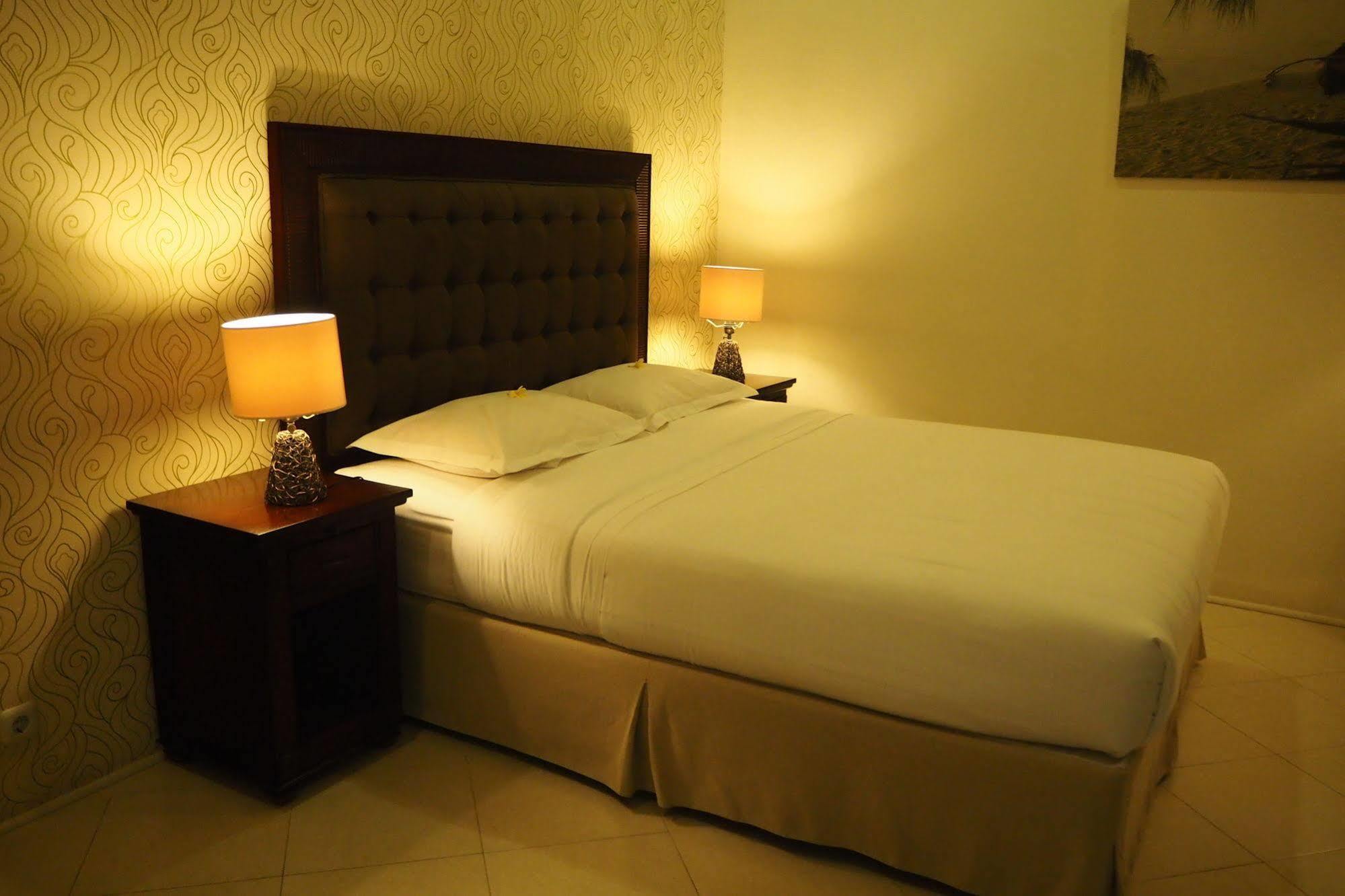 The Gecho Inn Town Jepara Esterno foto